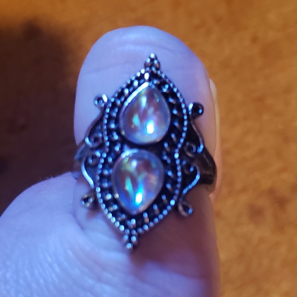 Ring - Picture 2 of 2